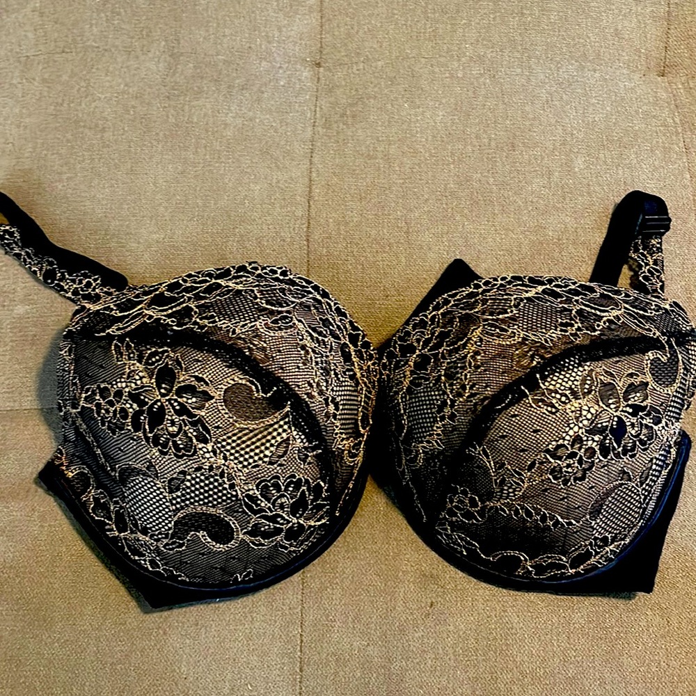 Caciique 42DDD BLACK/GOLD   Bra